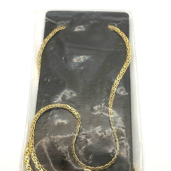 Necklace Gold Tone 19.5” Flat Decorative Chain - Picture 8 of 11